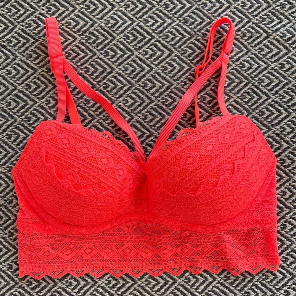 Victoria’s Secret PINK Size XS Lace Bralette in Neon Orange 32A-C Brand New